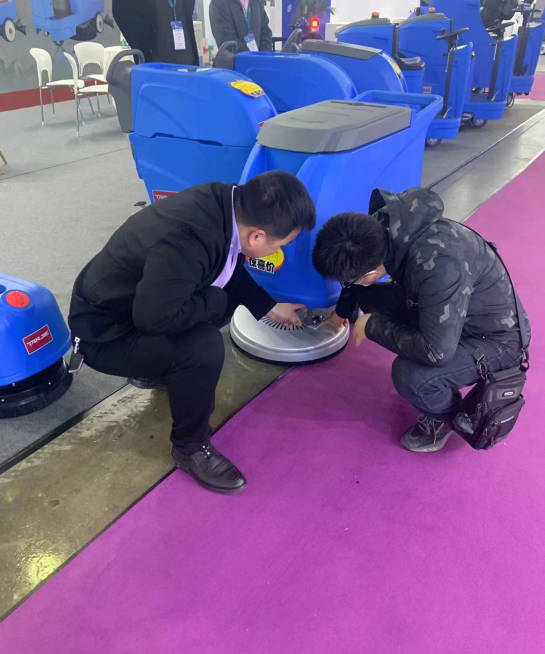 南阳小型电动洗地机是否适合用于环卫保洁