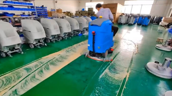 南阳2023年还在用人工的物业保洁不妨试试洗地机吧